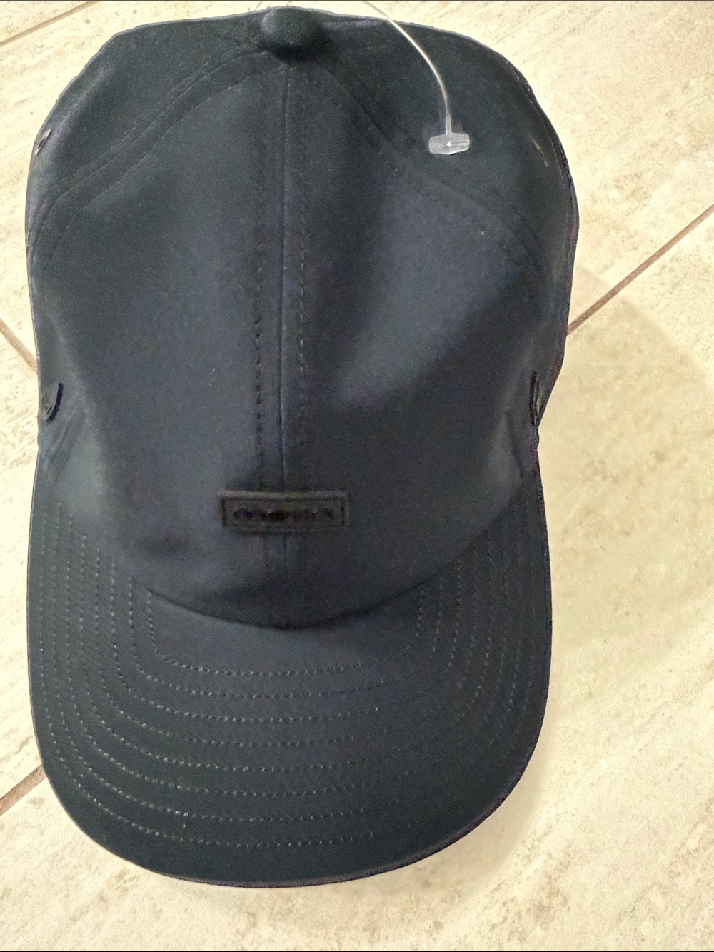 Melin Men's Black Baseball Cap.. nwt ., authentic ..classic